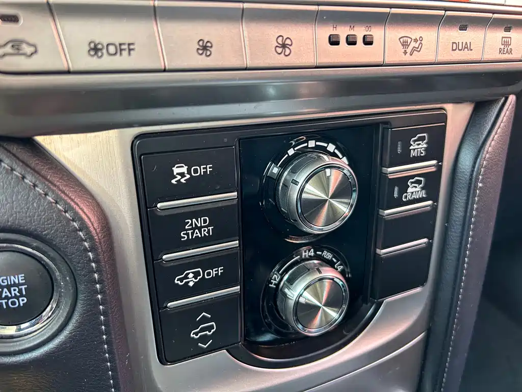 Toyota Prado — миниатюра 15