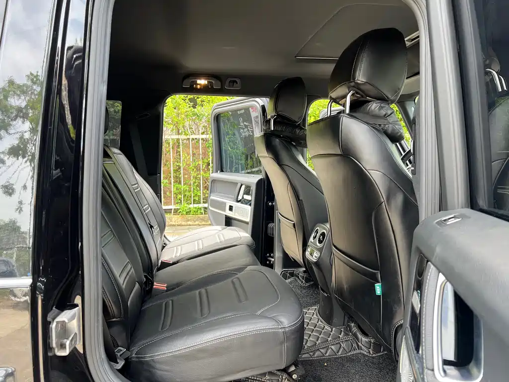 Mercedes-Benz G-Class — миниатюра 11