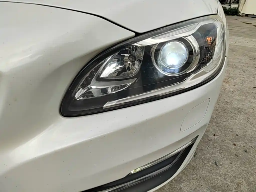 Volvo S60 — миниатюра 24