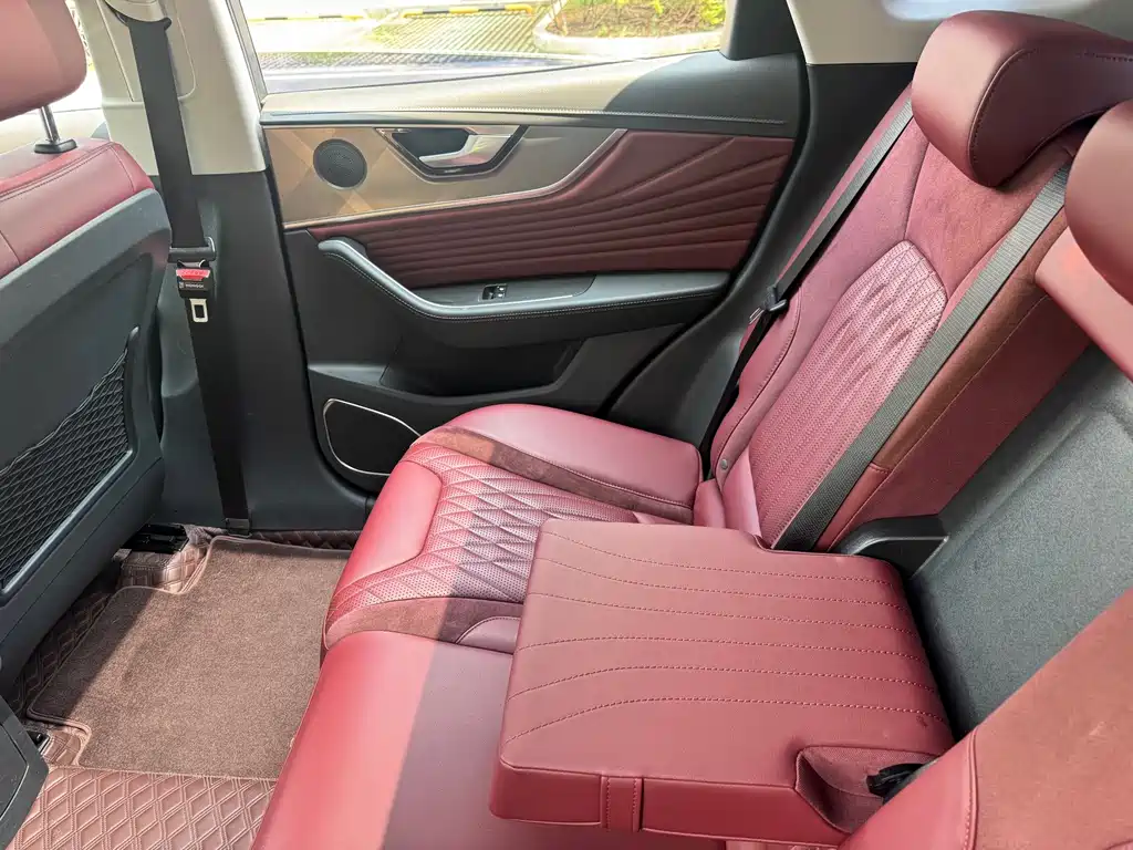 Hongqi Hongqi HS5 — миниатюра 16