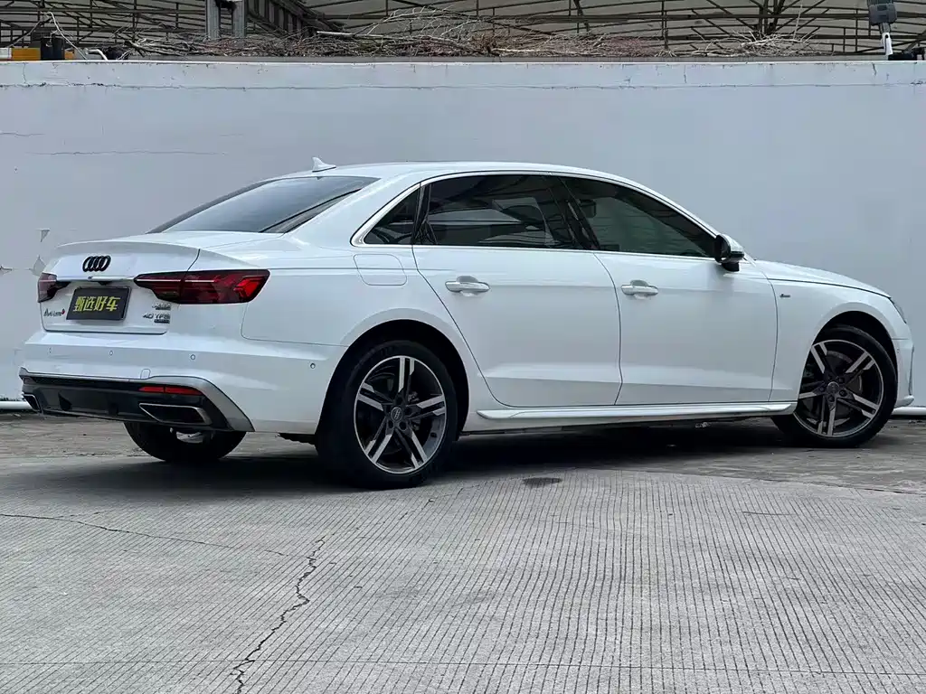 Audi A4L 2024 40 TFSI Fashion
