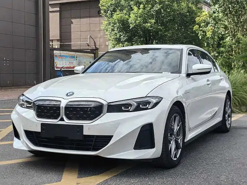 宝马i3 2024款 eDrive 35 L 2024