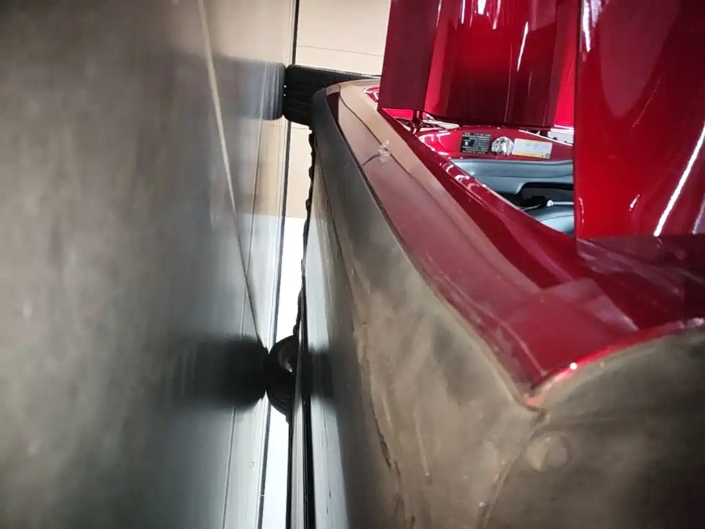 Tesla Model 3 — миниатюра 21