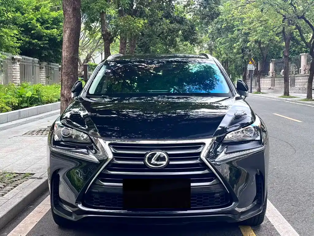 Lexus NX 2015 200t