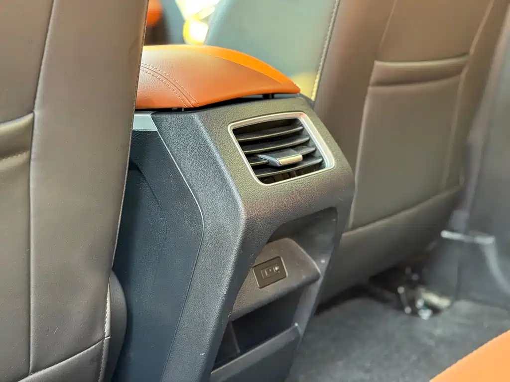 GEELY AUTOMOBILE VISION X6