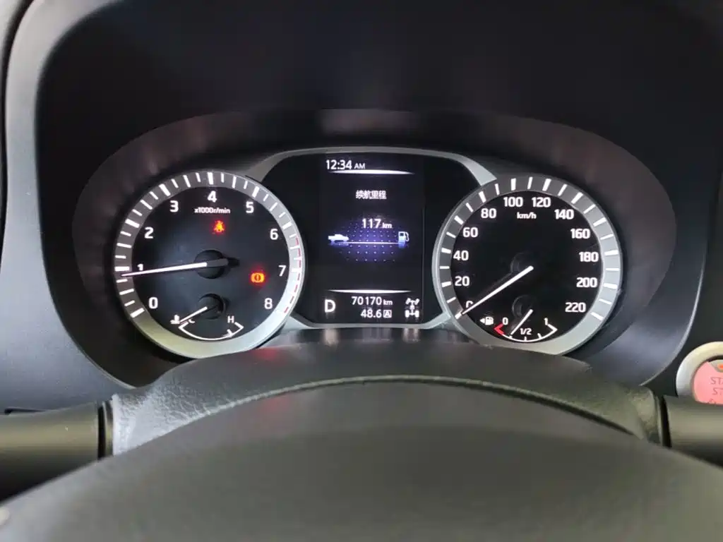 Nissan Navara — миниатюра 12