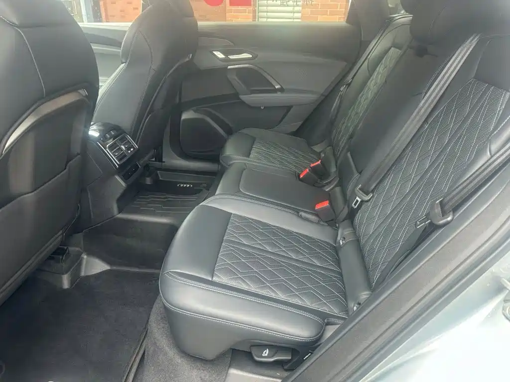 Audi Q5L 2026 2.0T