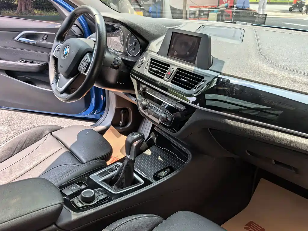 BMW 1 Series — миниатюра 21