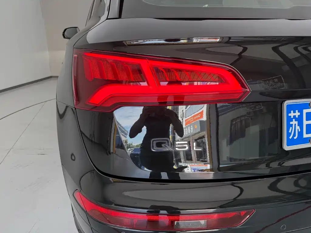Audi Q5L 2020 40 TFSI Fashion