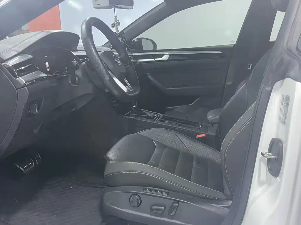 Volkswagen FAW - Passat CC CC 2023 380TSI