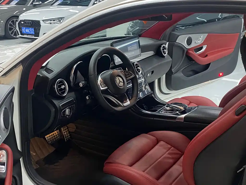 Mercedes-Benz C-Class (Import) — миниатюра 5