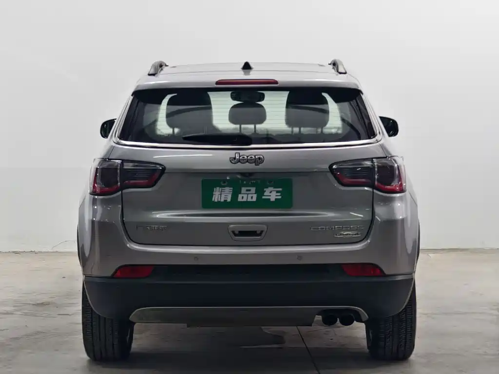 Jeep Compass — миниатюра 5