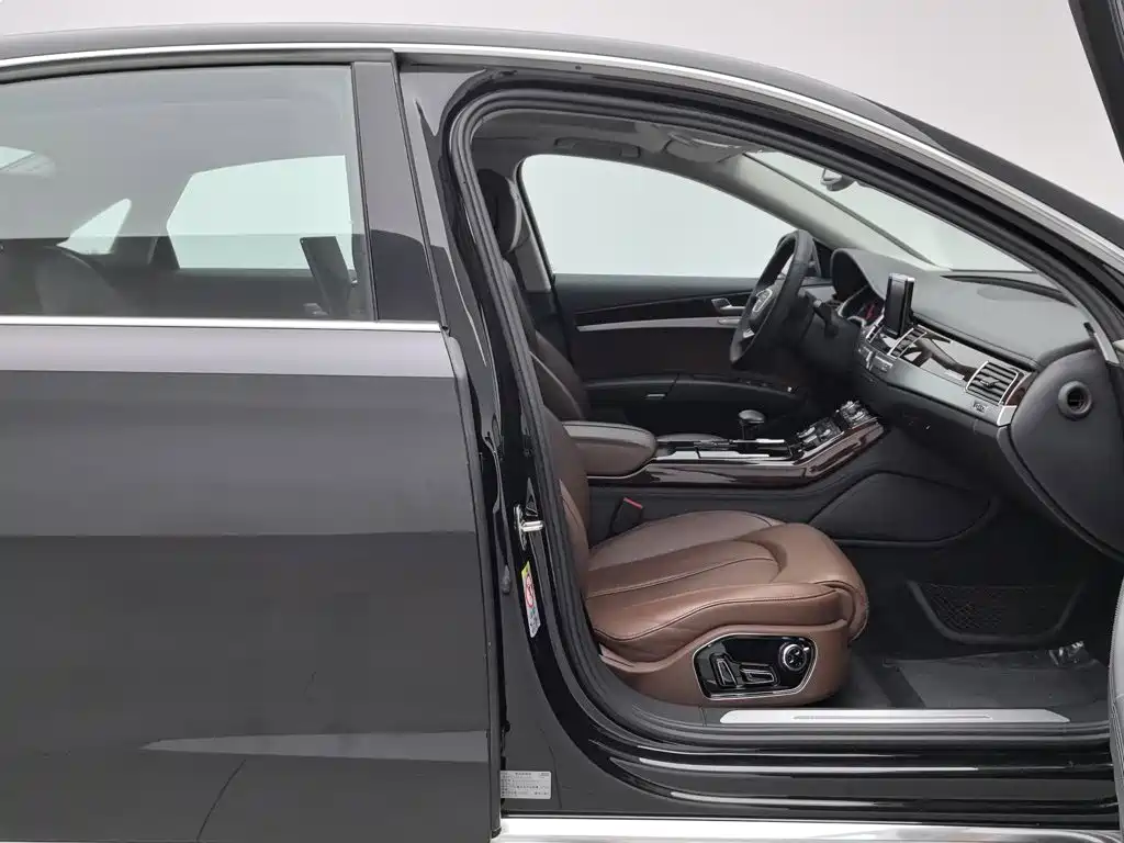 Audi A8 — миниатюра 23