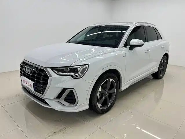 2022 Audi Q3