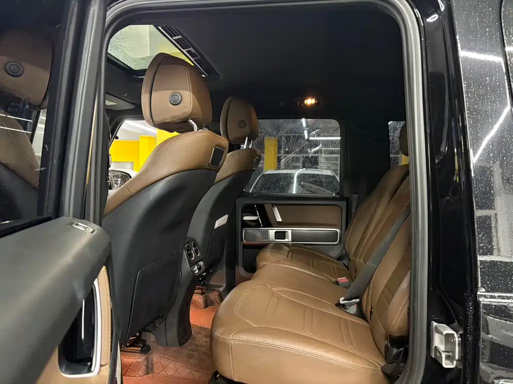 Mercedes-Benz G-Class — миниатюра 6
