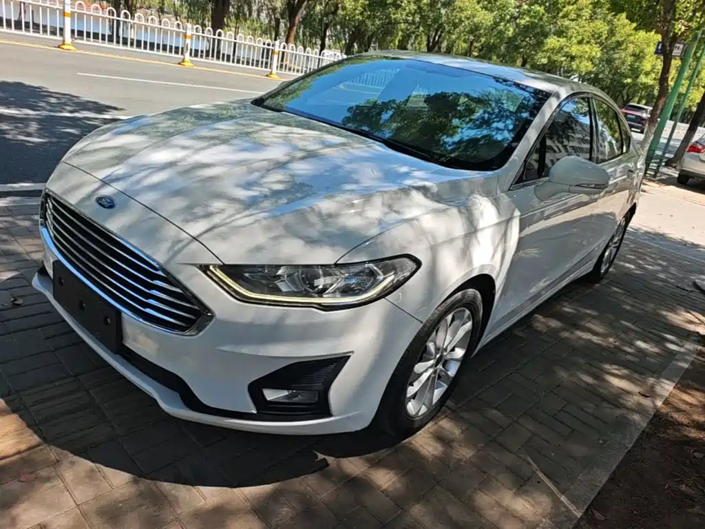 Ford Mondeo — миниатюра 2