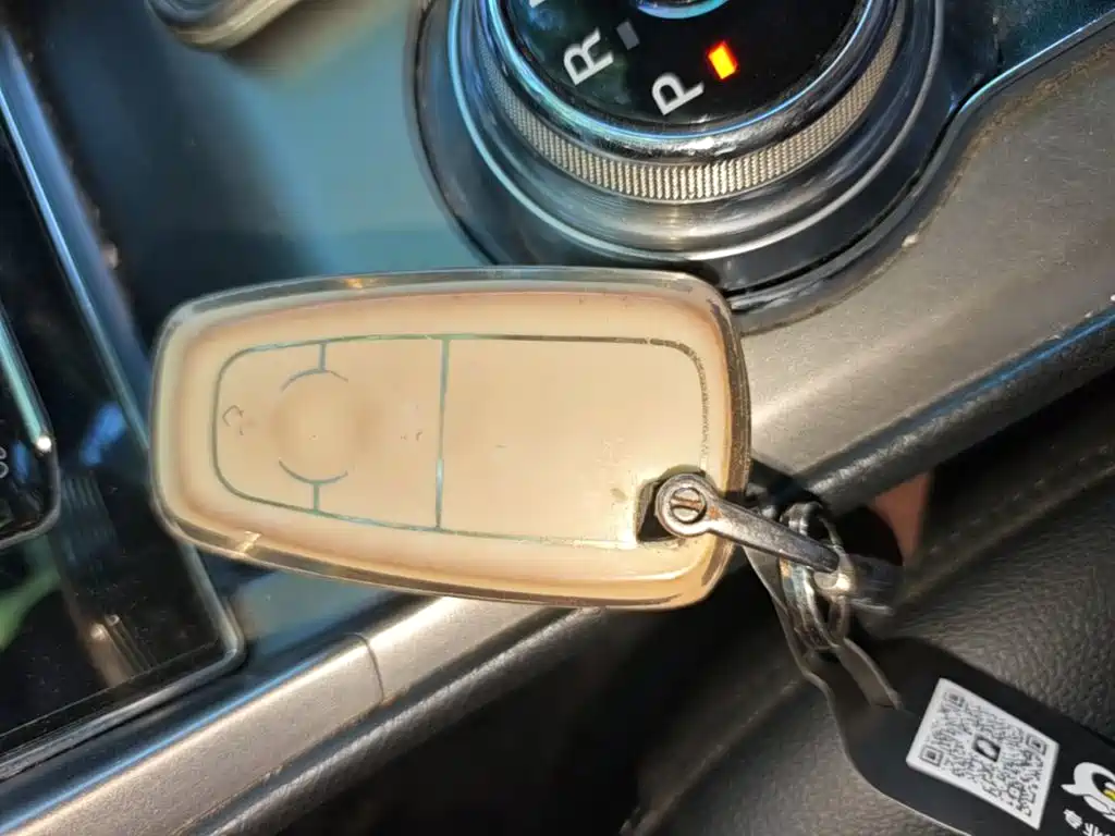 Ford Mondeo — миниатюра 9