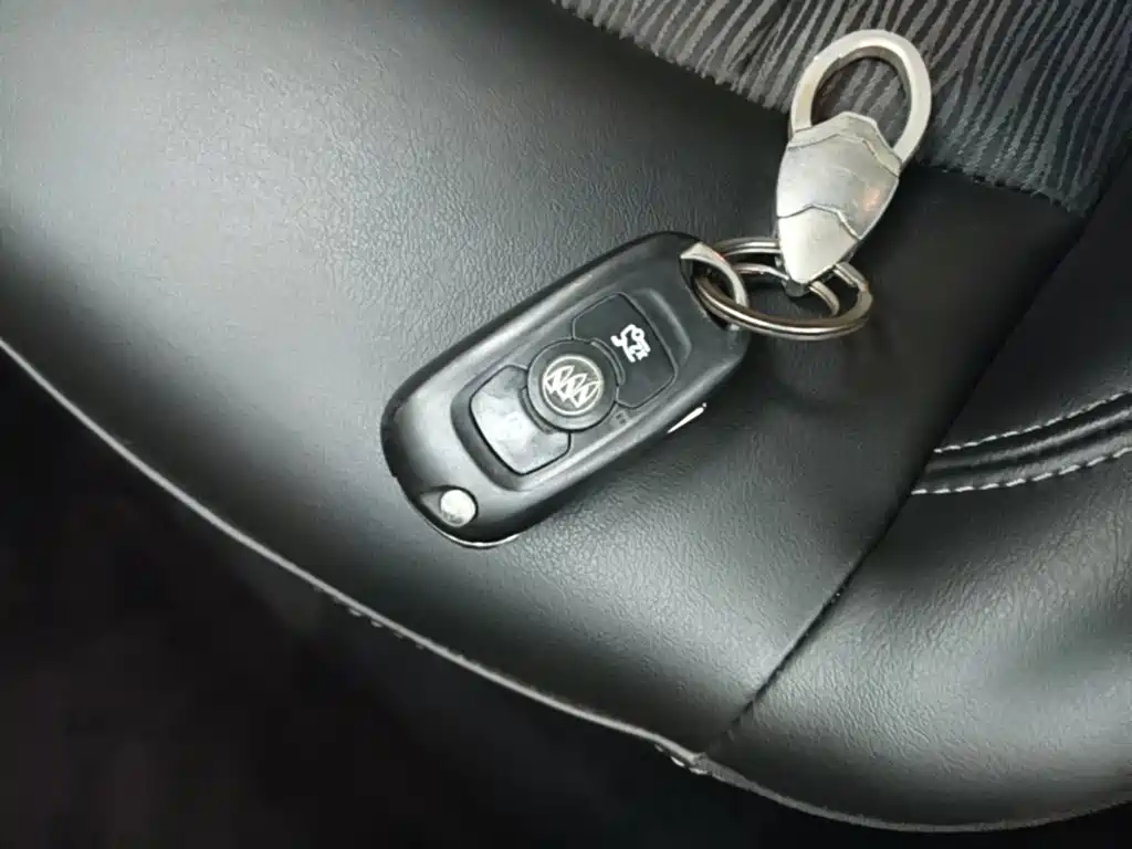 Buick Verano — миниатюра 9