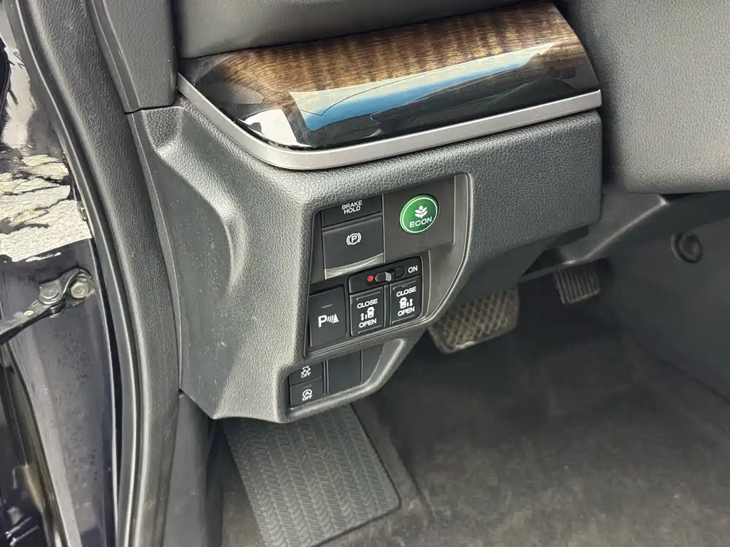 Honda Odyssey — миниатюра 8