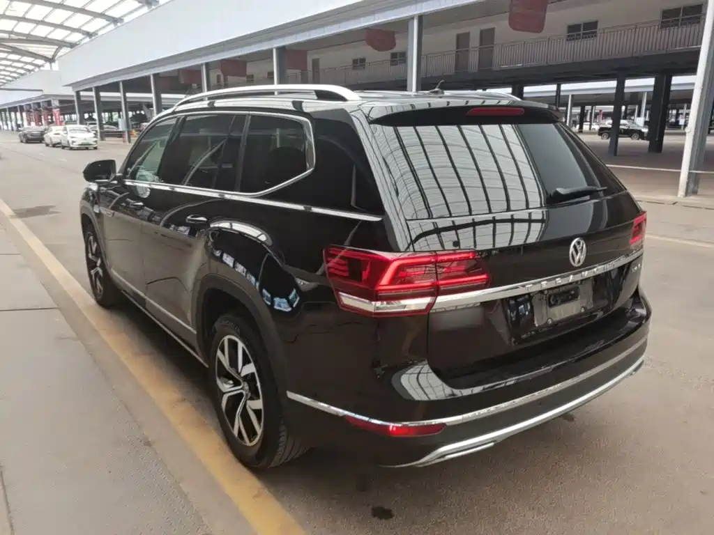 Volkswagen Teramont — миниатюра 5