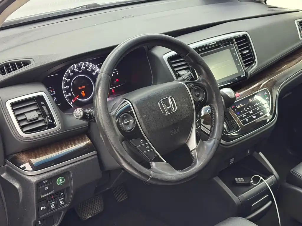 Honda Odyssey — миниатюра 5