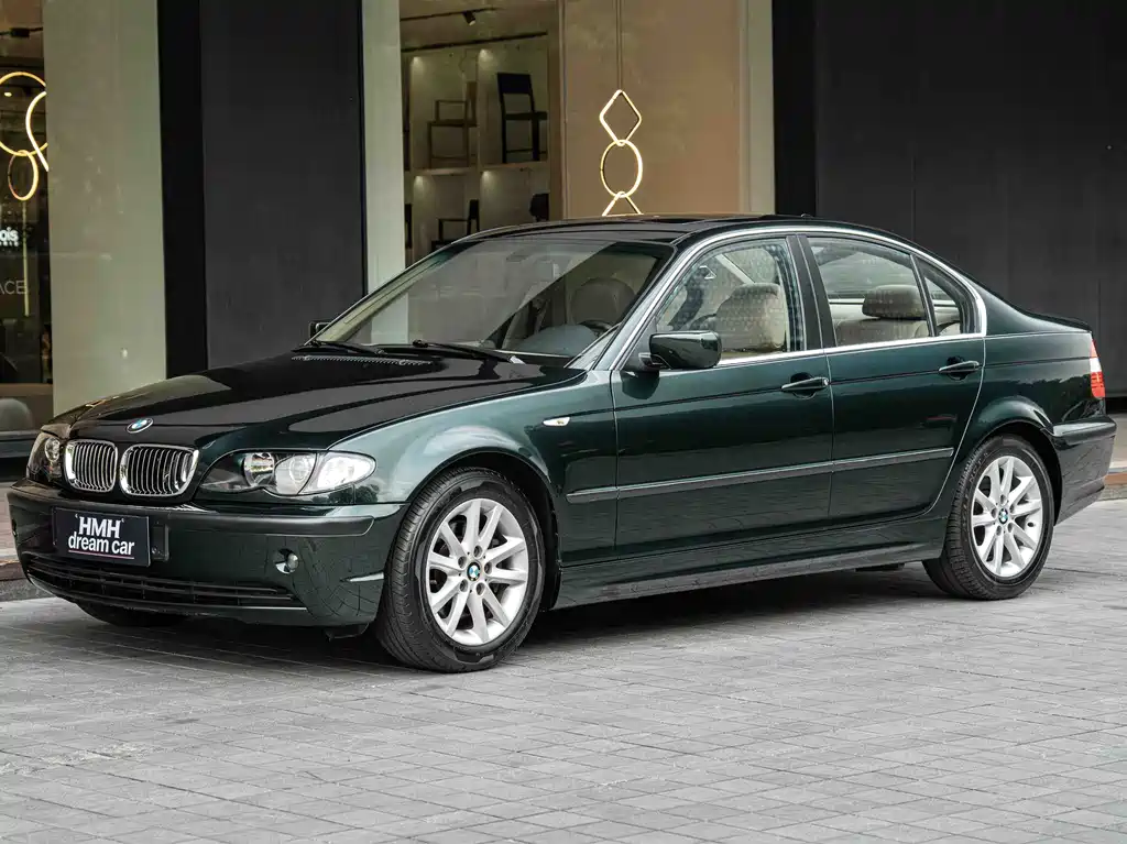 BMW 3 Series 2004 325i