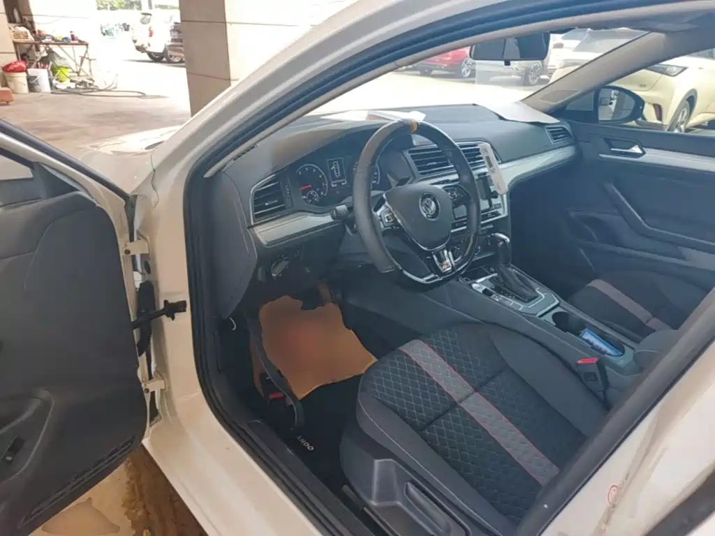 Volkswagen Lamando — миниатюра 16