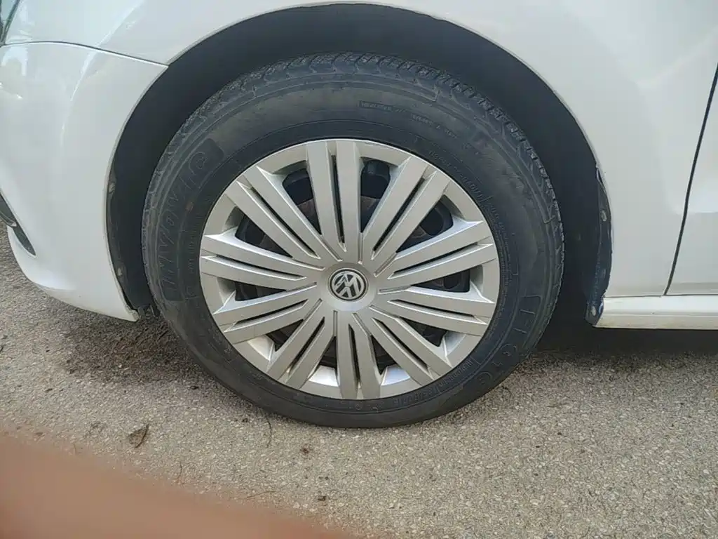 Volkswagen Polo — миниатюра 23