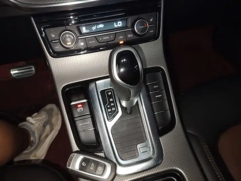 Geely Emgrand GS — миниатюра 14