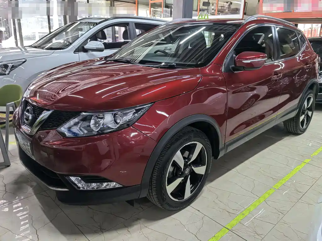 Купить Nissan Qashqai