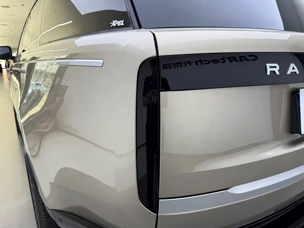 Land Rover Range Rover — миниатюра 6