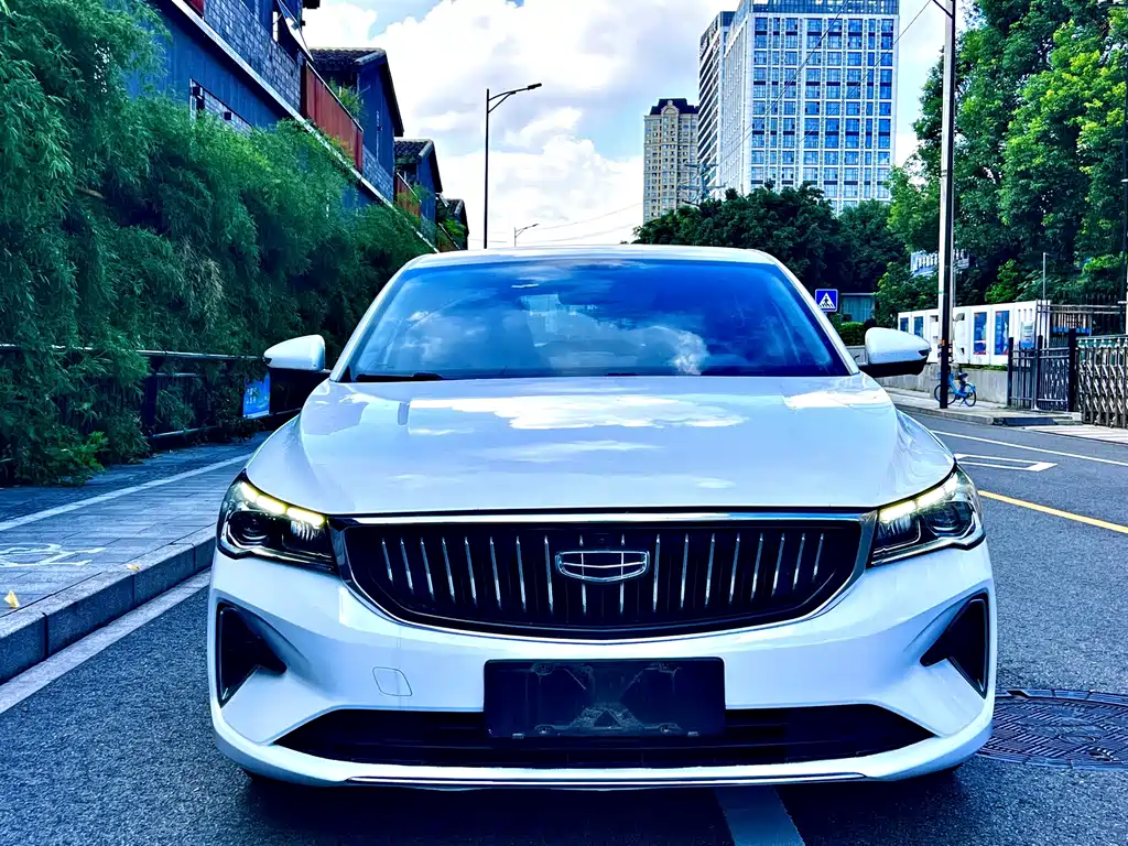 Geely Emgrand — миниатюра 4