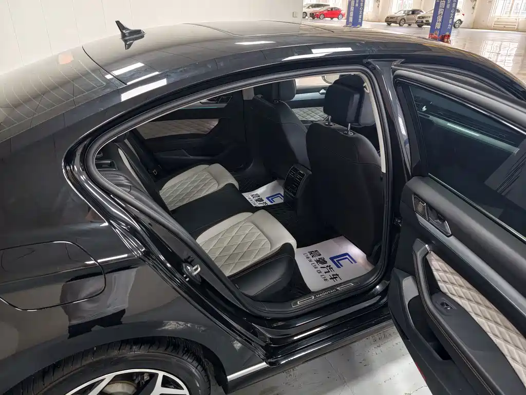 Volkswagen Magotan — миниатюра 14