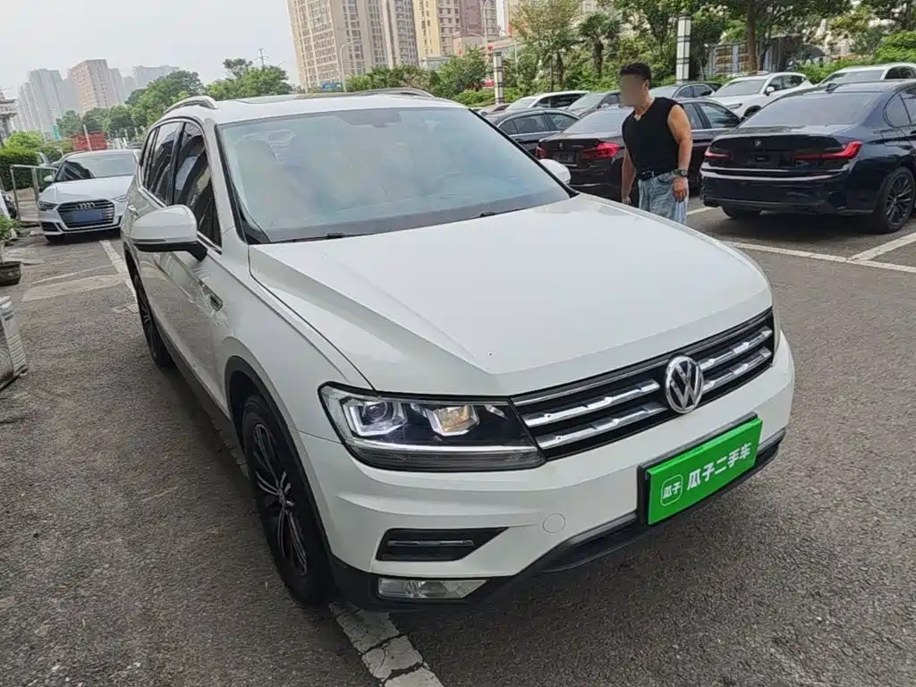 Volkswagen Tiguan L — миниатюра 4