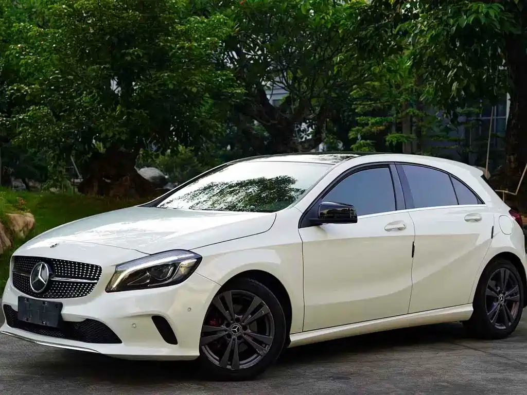 MERCEDES-BENZ A CLASS