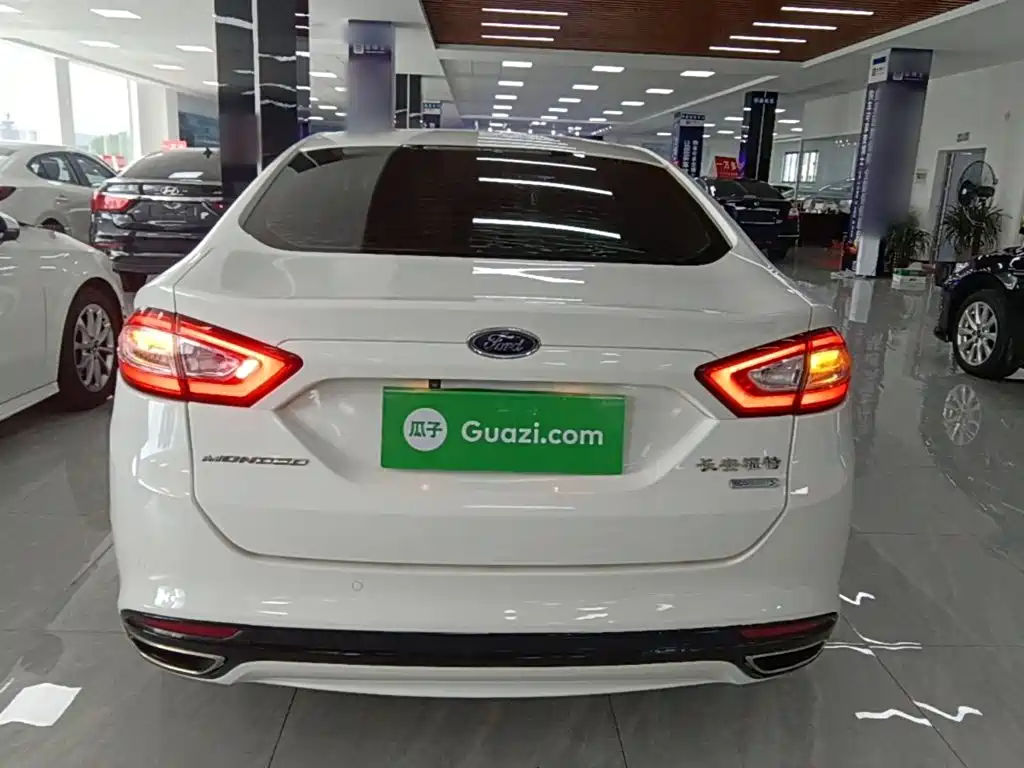 Ford Mondeo — миниатюра 6