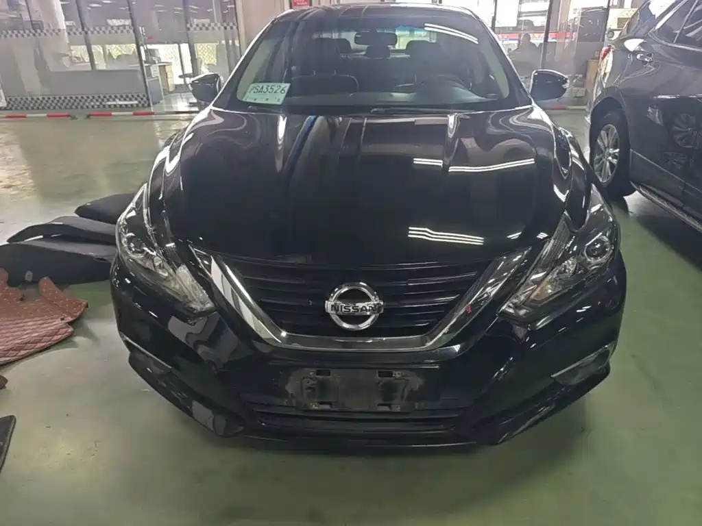 Nissan Teana — миниатюра 3