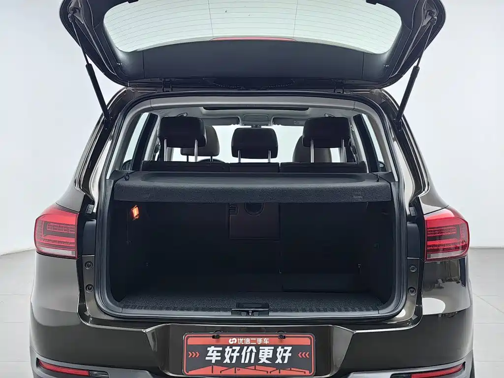 Volkswagen Tiguan — миниатюра 16