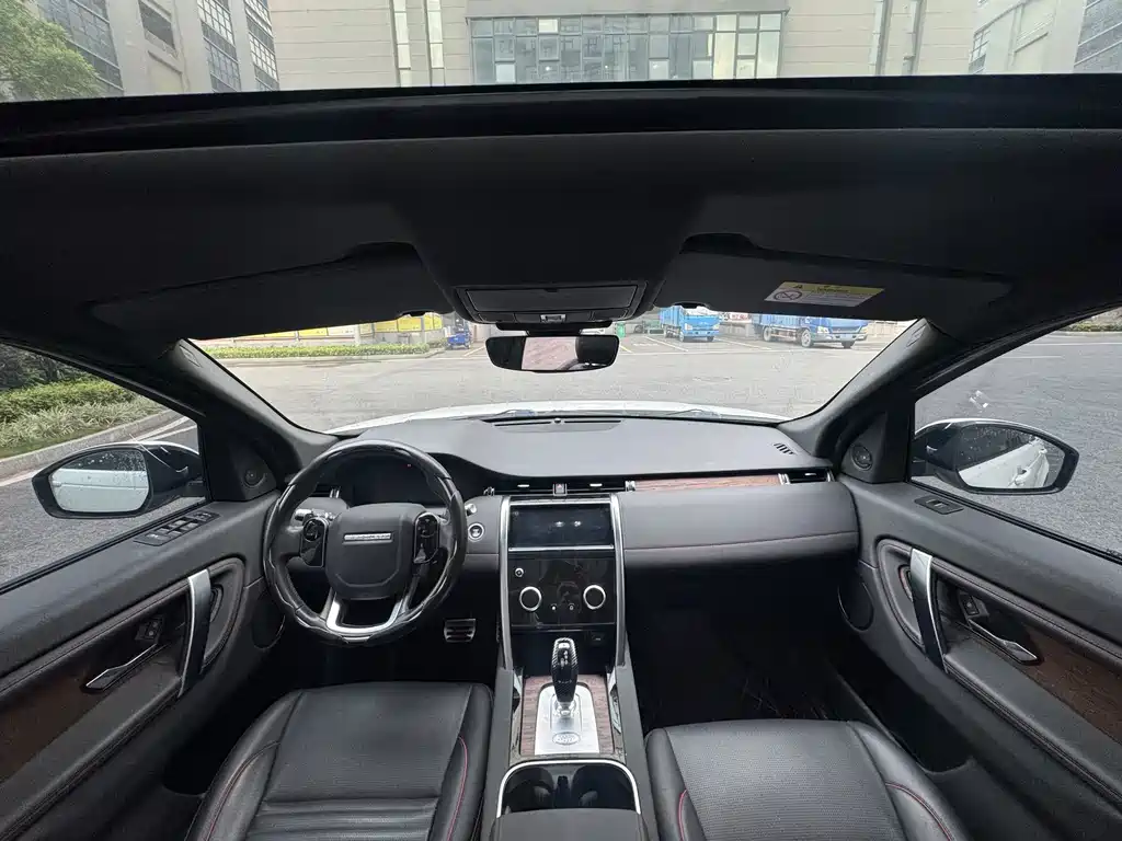 Land Rover Discovery Sport — миниатюра 4