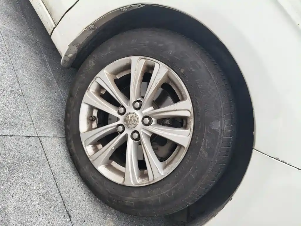 Buick Excelle — миниатюра 24