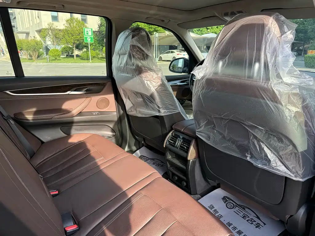 BMW X5 (Import) — миниатюра 25