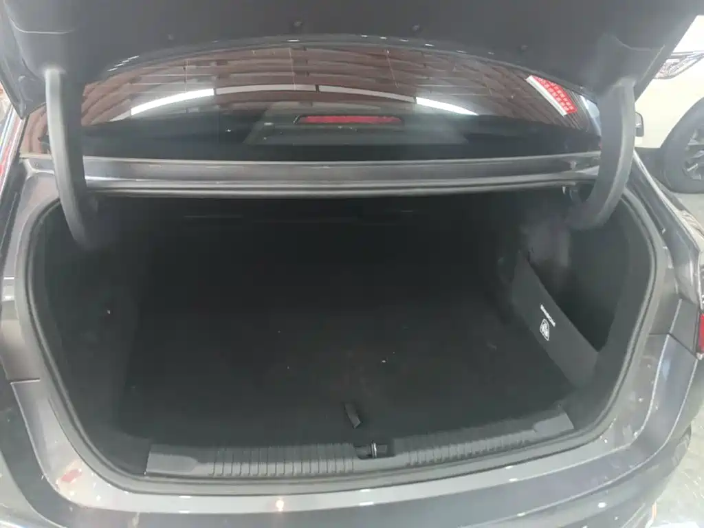 Roewe M7 DMH — миниатюра 19