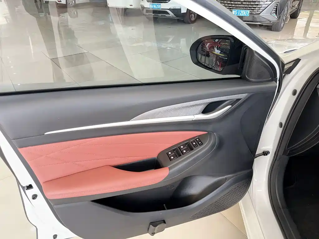 Changan Eado — миниатюра 14