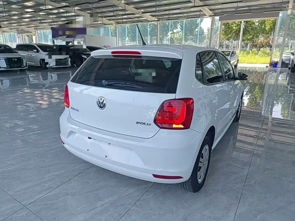 Volkswagen Polo — миниатюра 7