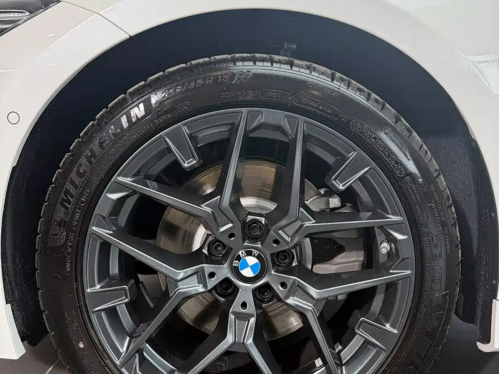 BMW 3 Series — миниатюра 6