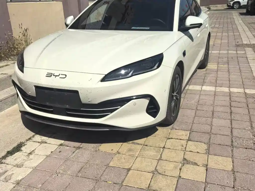BYD Seal 06