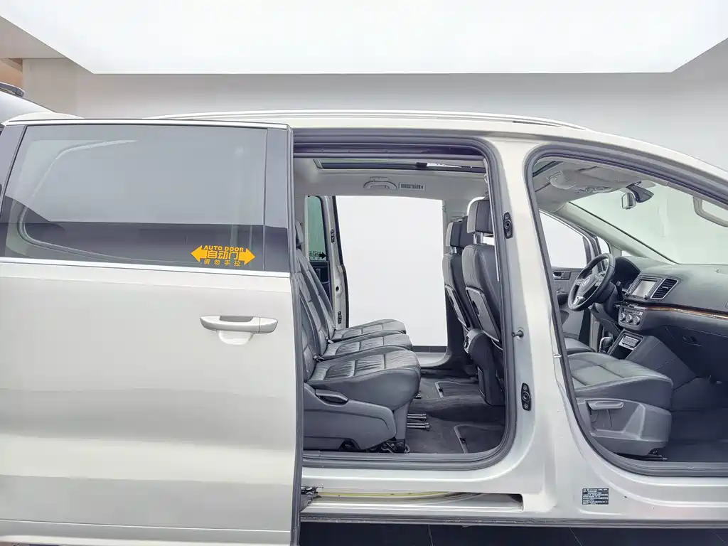 Volkswagen Sharan — миниатюра 14