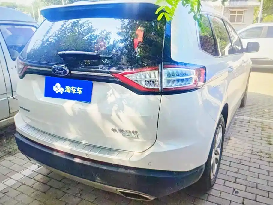 Ford Edge — миниатюра 3
