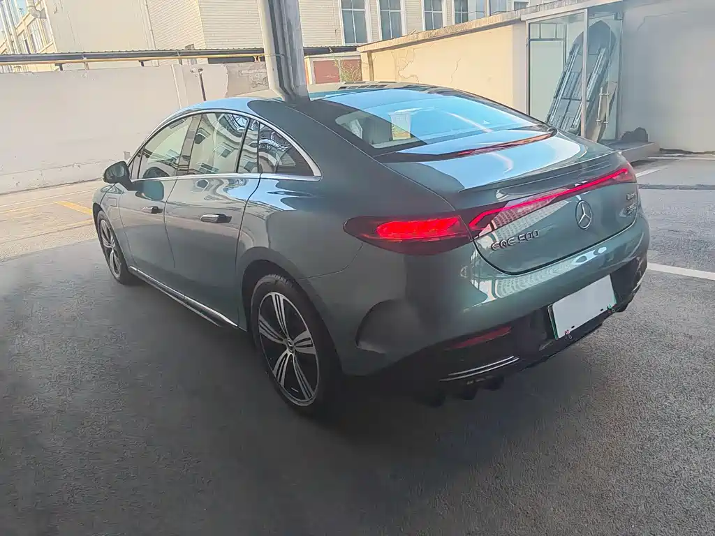 Mercedes-Benz EQE — миниатюра 9