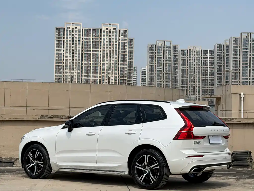 Volvo XC60 — миниатюра 4